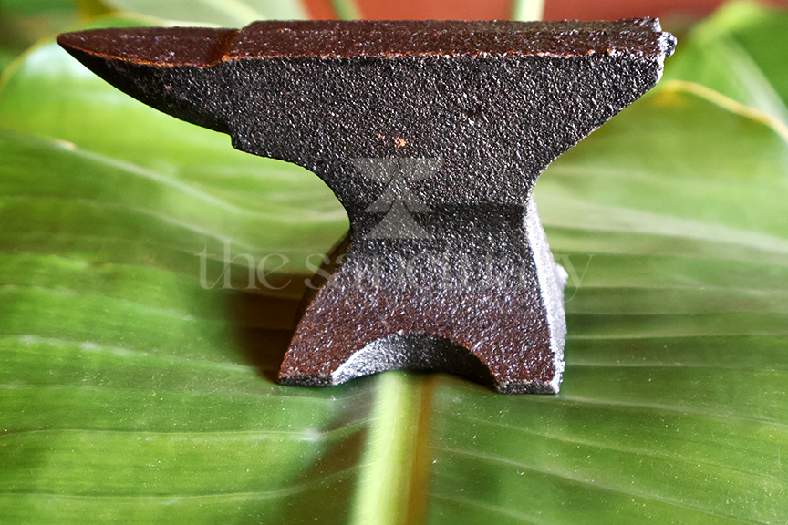 Anvil (Iron)