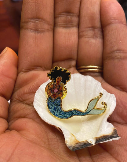 Mami Wata Lapel Pin